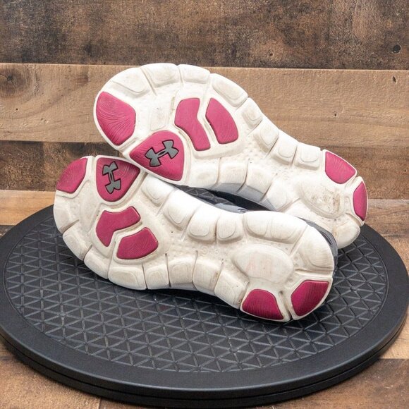 UNDER ARMOUR MICRO G ENGAGE WOMENS ATHLETIC SHOES GRAY RUNNING GYM TRAIN SZ 9.5 - Picture 4 of 9